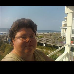 Meet your Posher, Tonya